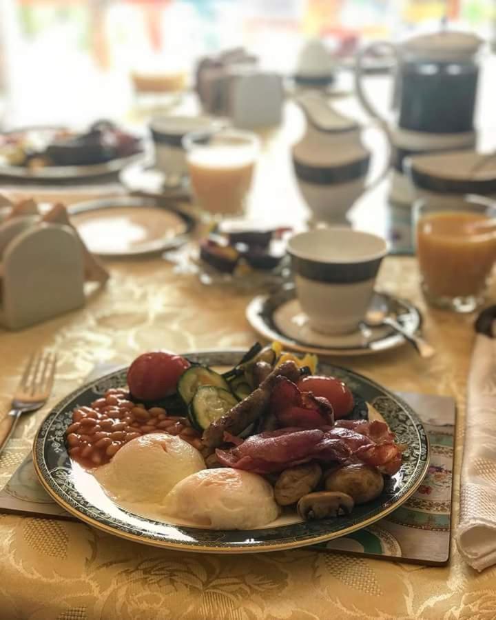 Woodpeckers Cottage B&B Pett エクステリア 写真